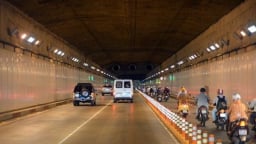 Ô tô quay đầu trong hầm đường bộ bị phạt thế nào?