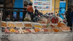 'Xiên bẩn', thói quen ăn vặt trở thành rủi ro sức khỏe