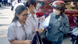 Ngưỡng cửa ước mơ