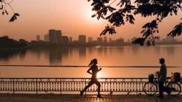 Mùa hè - nắng, ký ức và những nhịp sống