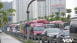 Ô tô hay cách quản trị đang là cơn ác mộng với đô thị?