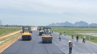 Đề xuất thiết kế đường cao tốc với 3 cấp tốc độ, tối thiểu 4 làn xe