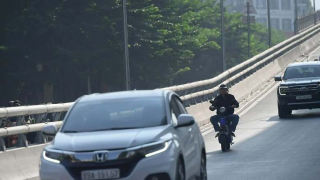 Phạt nguội xe máy vào đường cấm: Liệu có khả thi?