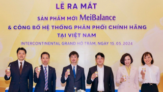 Ra mắt sản phẩm cân bằng dinh dưỡng người lớn đến từ Nhật Bản