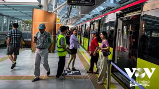'Nhà gần ga Nhổn, nhưng chờ hơn chục năm mới được đi tàu điện'