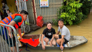 Hà Nội: Sớm ổn định cuộc sống người dân sau bão
