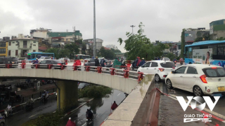 Sau đợt lũ lịch sử, mong khẩn cấp đại tu cầu Chương Dương