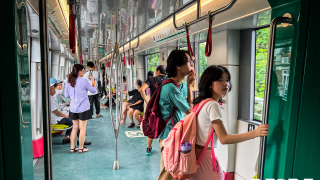 Hà Nội 'tăng tốc' có 400km đường sắt đô thị, người dân kỳ vọng gì?