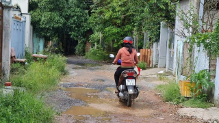 Nỗi khổ của hẻm