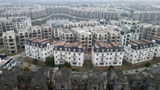 Hàng trăm biệt thự ở Hà Nội bị bỏ hoang tăng giá, vì sao? (Phần 1)