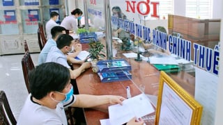 Xem xét “nới lỏng” tạm hoãn xuất cảnh với người nợ thuế