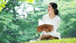 'Mỗi ngày tưới tắm bên trong'