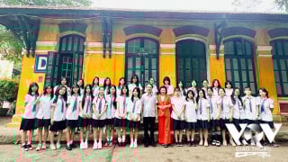 Gặp gỡ thi ca – Học sinh chuyên văn trò chuyện cùng nhà thơ