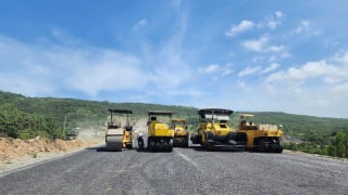 PPP trở lại, nhà đầu tư tư nhân chủ động xin tham gia mở rộng cao tốc Bắc - Nam