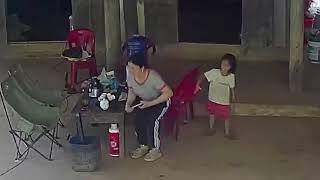 Top 10 'chiến công' khó đỡ của 'khối nghỉ hè'