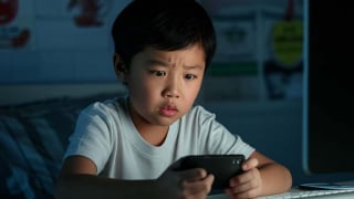 Tại sao “tuổi teen” dễ sa bẫy lừa đảo online?