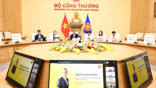 Kết nối lưới điện, nâng cao an ninh năng lượng, thúc đẩy thương mại điện trong ASEAN