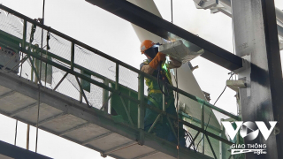 7.500 tấn kết cấu thép nhà ga T3 sân bay Tân Sơn Nhất được lắp đặt thế nào?