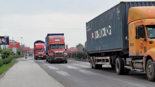 Kiên quyết xóa đường ngang trái phép và họp chợ trên Quốc lộ 5