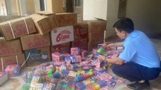 Hải Dương thu giữ trên 9.000 sản phẩm kẹo dẻo, nước xịt miệng không rõ nguồn gốc