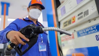 Bộ Tài chính đề xuất giảm 10% thuế các mặt hàng chế phẩm xăng