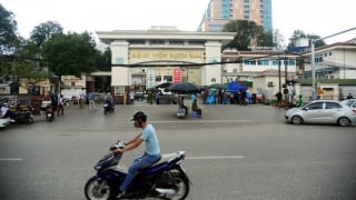 Bệnh viện thiếu thuốc, Cục Quản lý Dược yêu cầu tìm nguồn cung