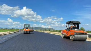 Xử lý nhà thầu chậm khắc phục tiến độ cao tốc Mỹ Thuận - Cần Thơ