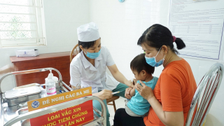 TP.HCM đã cạn vắc xin tiêm chủng mở rộng, nguy cơ bùng phát dịch