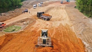 Đẩy nhanh tiến độ phân bổ và giải ngân vốn đầu tư công