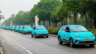 Hỗ trợ doanh nghiệp kinh doanh taxi chuyển đổi sang xe điện