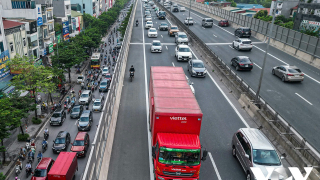 CSGT dùng flycam phát hiện hàng loạt xe vi phạm