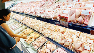 Nhiều vùng sản xuất phía Bắc lo thiếu hàng do mưa lũ
