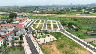 Hàng nghìn giao dịch nhà đất tại TP.HCM ngưng trệ vì chờ thuế