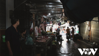 Đến chợ Nhà Ngang