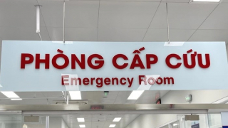 Nghi vấn một em bé bị bạo hành, bỏng nặng do bị tạt nước sôi