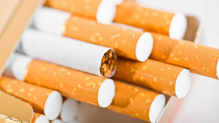 Tăng thuế thuốc lá thế nào để đạt mục tiêu kép?