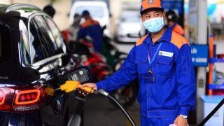 Giá xăng dầu đồng loạt giảm sau nghỉ lễ