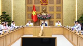 Ứng phó trước xung đột Trung Đông: Chính phủ kiểm soát thị trường