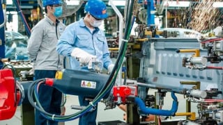 FDI tăng kỷ lục: Thấy gì từ cơ cấu ngành đầu tư nước ngoài vào Việt Nam?