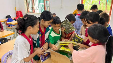 Tiếp lửa cho tình yêu sách