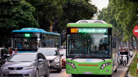Làm đường sắt đô thị trên làn BRT, có hợp lý?