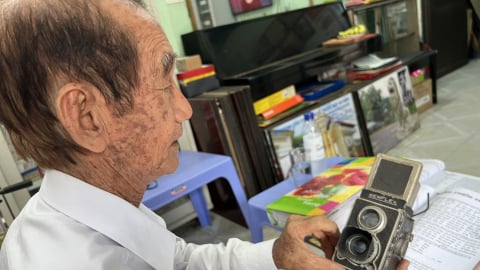 Sài Gòn sống và yêu: Người lưu giữ hơn 2.000 ngôi chợ