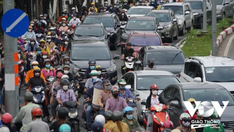 Hà Nội, TP.HCM siết tiêu chuẩn khí thải cao hơn, có lo ngại hàng loạt xe bị loại?