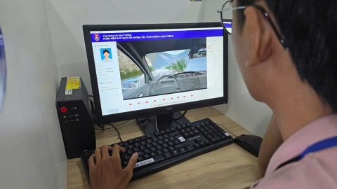 Hơn 700.000 người học lái xe chưa biết bao giờ được sát hạch