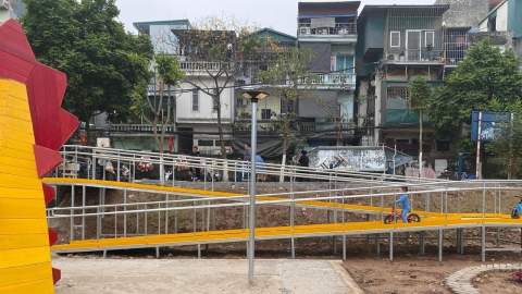 Đường dốc vàng