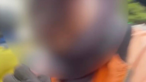 Xác minh clip người đàn ông chặn đầu ô tô thách thức “tao thích đi ngược chiều, mày làm gì tao”
