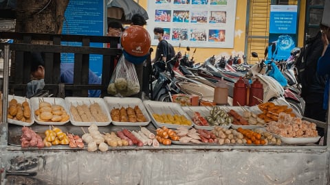 'Xiên bẩn', thói quen ăn vặt trở thành rủi ro sức khỏe