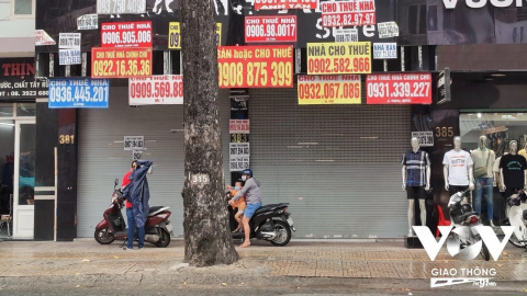 Vì sao nhiều hộ kinh doanh trên 'đất vàng' Hà Nội đóng cửa?