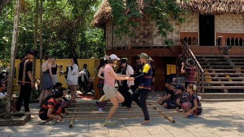 Du lịch học tập cộng đồng: Khi mỗi chuyến đi là một hành trình học hỏi