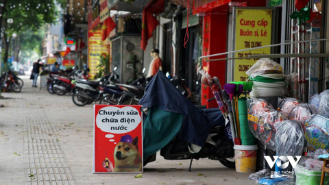 Hà Nội: 2 tuyến phố kiểu mẫu nhếch nhác, lộn xộn sau 6 năm